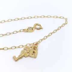 1-0151-h2 Gold Overlay Lock and Key Charm Anklet, 10"