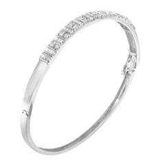 14K White Gold 1.15ct. TDW Round And Baguette-cut Diamond Bangle (H-I,SI2-I1)