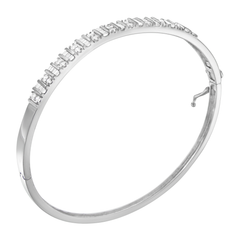 14K. White Gold 1.20ct. TDW Baguette and Round-cut Diamonds Bangle (H-I,I1-I2)